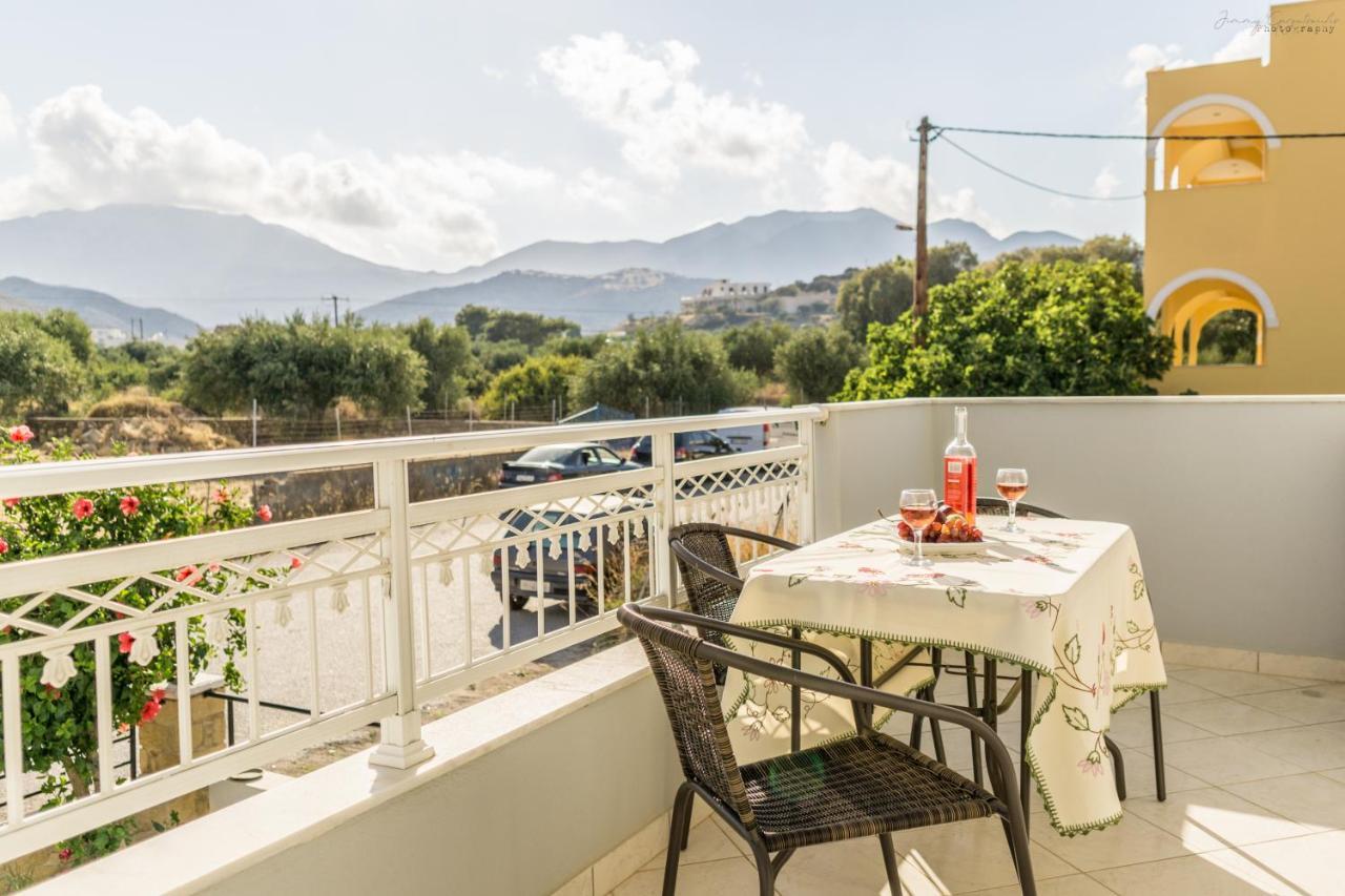 Sotirios Apartments Karpathos Town  Exterior photo